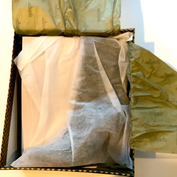 Charles David Matera Olive Green Stretch Boots 8.5 New - Picture 5 of 6